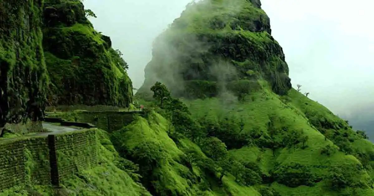 वरंध घाट 30 सप्टेंबरपर्यंत सर्व प्रकारच्या वाहतुकीसाठी बंद